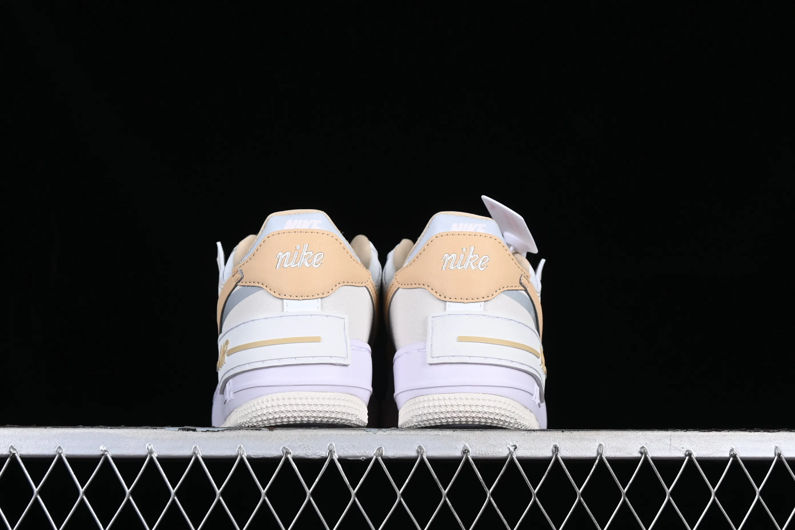 All Categories Nk Air Force 1 Air Force Series Nk Air Force 1 Shadow Air Force Lightweight Increase Nk Air Force 1 Shadow Air Force One Lightweight Increase Low-top Versatile Sneakers DV7449-100